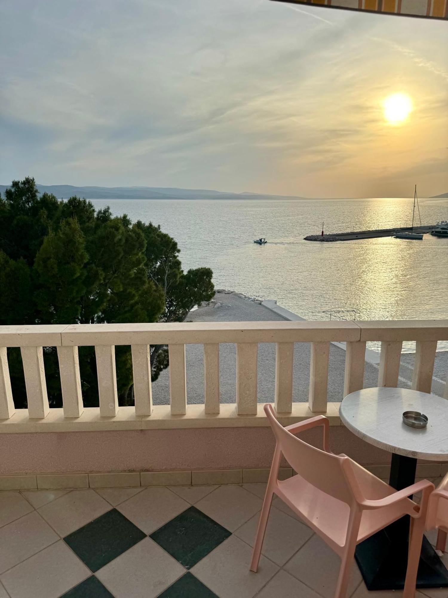 Villa Rozika Baška Voda Exterior foto